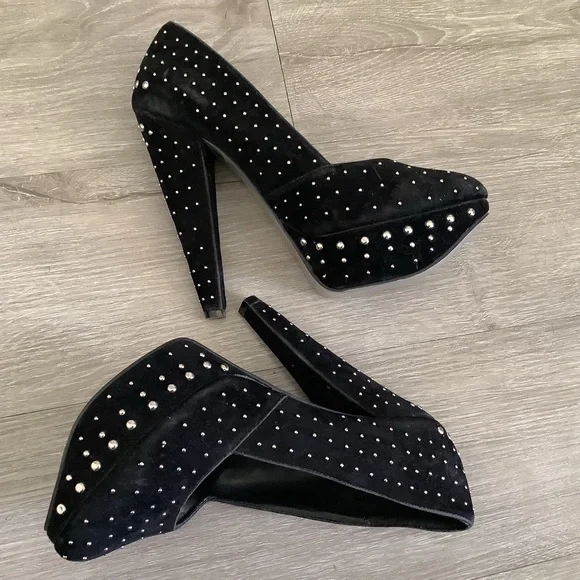 Shiekh Black Studded Heels - Picture 5 of 7